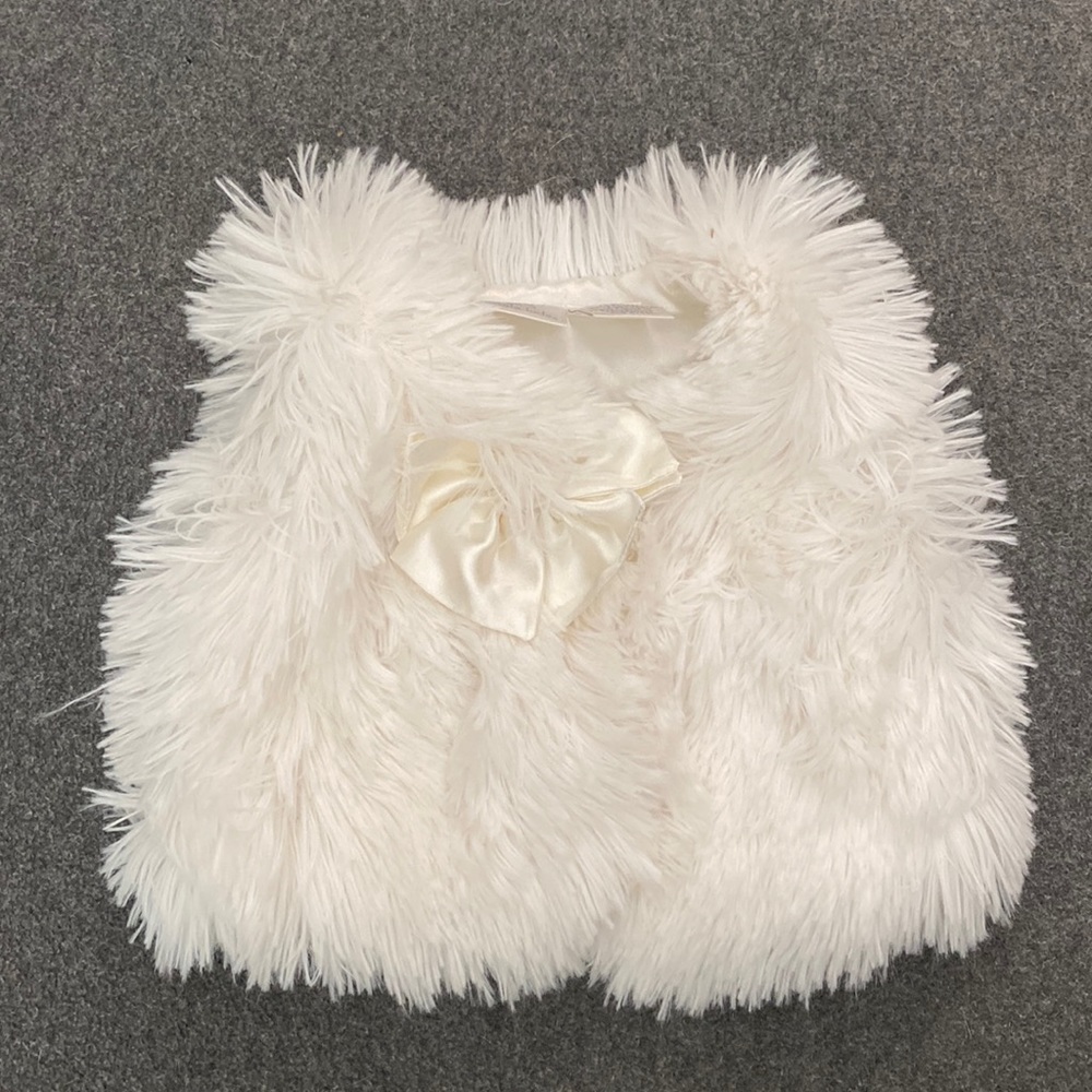 Koala kids fuzzy vest  with bow, 3 months